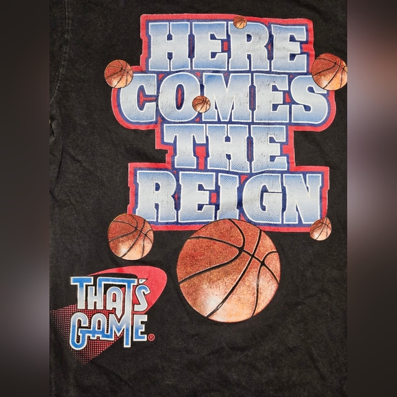 Vintage 90's That's Game NBA Basketball T-shirt Size Large Here Comes The Reign - Picture 2 of 5